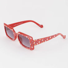 Load image into Gallery viewer, Kids Flower Sunglasses – Springtime Daisy Shades for Toddlers & Kids