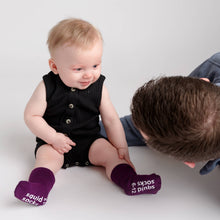 Load image into Gallery viewer, Squid Socks Orchid - Non-Slip Baby Socks in Lilac, Lavender, Plum Colors