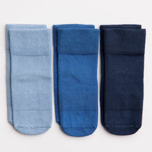 Load image into Gallery viewer, Squid Socks Colby - Non-Slip Baby Socks in Light Blue, Cobalt, Navy