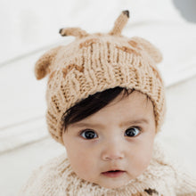 Load image into Gallery viewer, Huggalugs Giraffe Beanie Hat for Baby & Kids