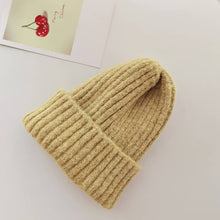Load image into Gallery viewer, Matching Parent & Child Knit Beanie Set