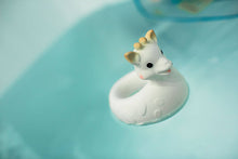 Load image into Gallery viewer, Sophie la Girafe So'Pure Bath Toy