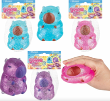 Laden Sie das Bild in den Galerie-Viewer, ORB Sparklee Sugar Swap Glitter Capybara Squishy Stress Toy