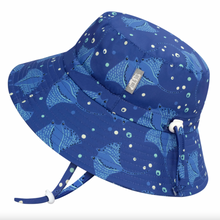 Load image into Gallery viewer, Jan & Jul Manta Ray Aqua-Dry Bucket Hat