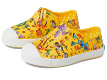 Load image into Gallery viewer, Native Jefferson Sugarlite Crayon Yellow/ Shell White/ Victoria Robuddies Size C11