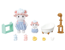 Load image into Gallery viewer, Calico Critters Bath Time Bubble Siblings