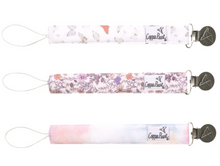 Laden Sie das Bild in den Galerie-Viewer, Copper Pearl Schnullerclips Flora