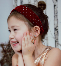 Load image into Gallery viewer, Great Pretenders All Aglow Holiday Ring Set