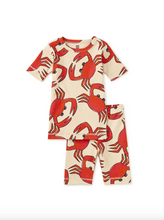 Load image into Gallery viewer, Tea Collection In Your Dreams Pajama Set Carefree Crabs