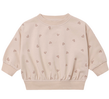 Laden Sie das Bild in den Galerie-Viewer, Quincy Mae Relaxed Sweatshirt Hearts