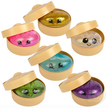 Laden Sie das Bild in den Galerie-Viewer, Squeezy Sugar Surprise Dumpling Squishy Toy