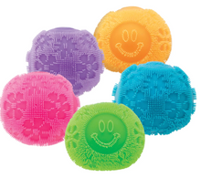 Load image into Gallery viewer, Needoh Fuzz Ball Flower Power