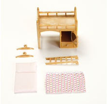 Laden Sie das Bild in den Galerie-Viewer, Calico Critters Etagenbett