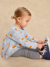 Laden Sie das Bild in den Galerie-Viewer, Tea Collection Peplum Two-Piece Baby Set – Cutie Corgis