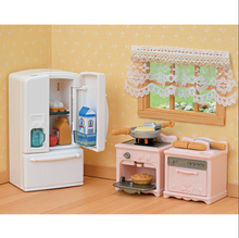 Laden Sie das Bild in den Galerie-Viewer, Calico Critters Playful Starter Furniture Set