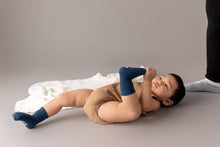 Load image into Gallery viewer, Squid Socks Colby - Non-Slip Baby Socks in Light Blue, Cobalt, Navy