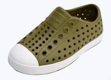 Load image into Gallery viewer, Native Jeffersons Rookie Green/Shell White