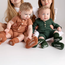 Load image into Gallery viewer, Squid Socks Cypress - Non-Slip Baby Socks in Khaki, Cognac, Evergreen