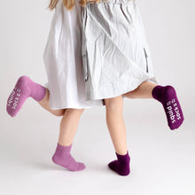 Load image into Gallery viewer, Squid Socks Orchid - Non-Slip Baby Socks in Lilac, Lavender, Plum Colors