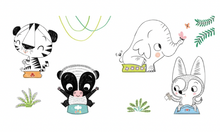 Load image into Gallery viewer, Cada Animal Con Su Orinal Hardcover Book