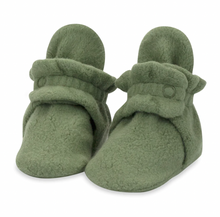 Load image into Gallery viewer, Zutano Cozie Fleece Bootie Olive Size 6m