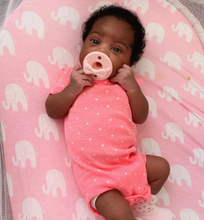 Load image into Gallery viewer, Itzy Ritzy Sweetie Soother Pacifier Sets 2 Pack Pink Bows 0-6M