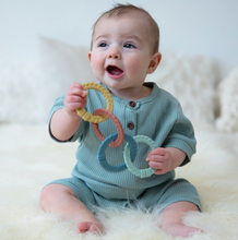 Load image into Gallery viewer, Itzy Ritzy Ring Rainbow Set