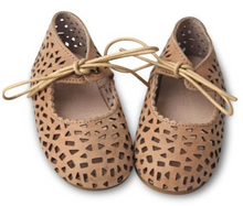 Load image into Gallery viewer, Consciously Baby Leather Boho Mary Janes Sand Hard Sole Size 8 Toddler