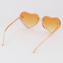Load image into Gallery viewer, Kids Heart Frame Sunglasses
