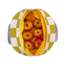 Load image into Gallery viewer, Fluf Zipper Lunch Bag Checks Pear
