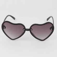 Load image into Gallery viewer, Kids Heart Frame Sunglasses
