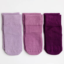 Load image into Gallery viewer, Squid Socks Orchid - Non-Slip Baby Socks in Lilac, Lavender, Plum Colors
