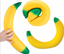 Laden Sie das Bild in den Galerie-Viewer, ORB Easy Squeezy Jumbo Banana
