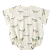 Load image into Gallery viewer, Rylee + Cru Relaxed Bubble Romper Alligators
