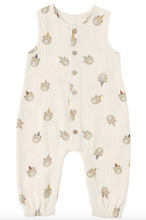Laden Sie das Bild in den Galerie-Viewer, Quincy Mae Web-Jumpsuit Party Bears
