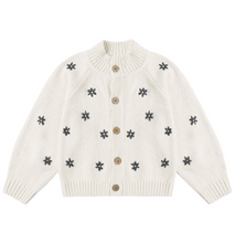 Laden Sie das Bild in den Galerie-Viewer, Rylee + Cru Tulip Cardigan Midnight Daisy

