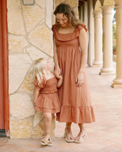 Load image into Gallery viewer, Rylee + Cru Trixie Top Poppy
