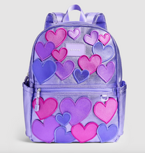 Laden Sie das Bild in den Galerie-Viewer, State Bags Kane Rucksack Metallic 3D Herzen
