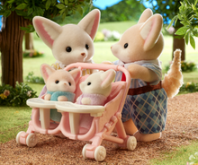 Load image into Gallery viewer, Calico Critters Fennec Fox Family
