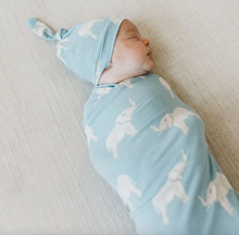 Load image into Gallery viewer, Copper Pearl Swaddle Blanket Peanut

