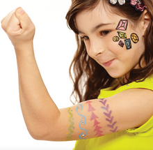 Load image into Gallery viewer, Klutz Glitter Face Painting
