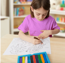 Load image into Gallery viewer, Melissa &amp; Doug Jumbo Triangular Crayons
