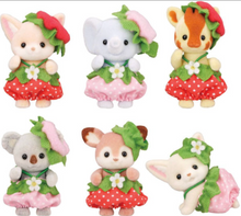Load image into Gallery viewer, Calico Critters Very Berry Babies Blind Bag
