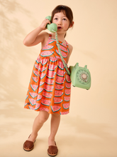 Laden Sie das Bild in den Galerie-Viewer, Tea Collection Neckholder-Sommerkleid Wassermelonen-Scheiben
