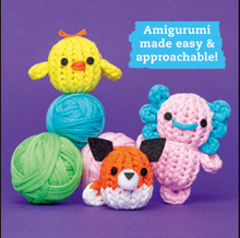Load image into Gallery viewer, Klutz Make Your Own Loom Animals
