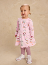 Laden Sie das Bild in den Galerie-Viewer, Tea Collection Long Sleeve Pocket Dress – Bookshop Cat
