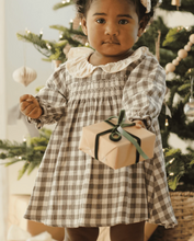 Laden Sie das Bild in den Galerie-Viewer, Quincy Mae Callie Dress Blue Gingham
