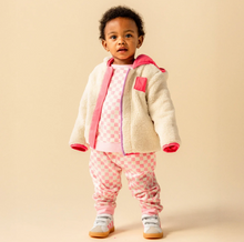 Laden Sie das Bild in den Galerie-Viewer, Magnetic Me Cream Striped Sherpa Jacket
