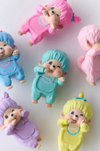 Laden Sie das Bild in den Galerie-Viewer, Hippers Monchhichi Colors Wink
