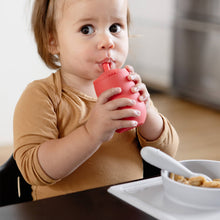 Load image into Gallery viewer, Ezpz Mini Cup + Straw Training System 👉 ONLINE ONLY
